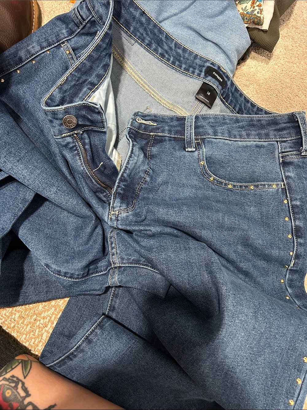 EXPRESS Studded Jeans